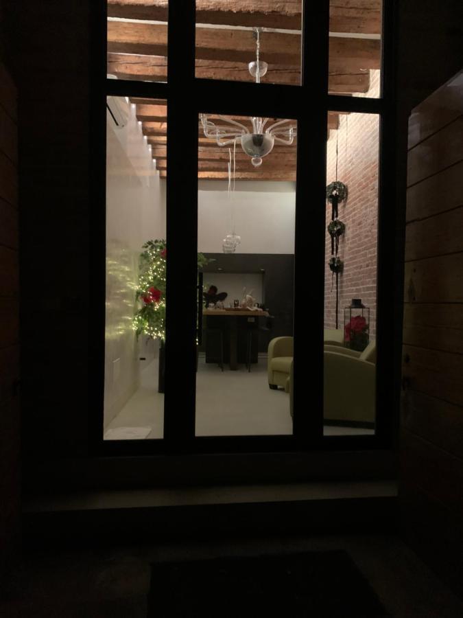 Al Pozzo Di Luce Venezia Suites מראה חיצוני תמונה